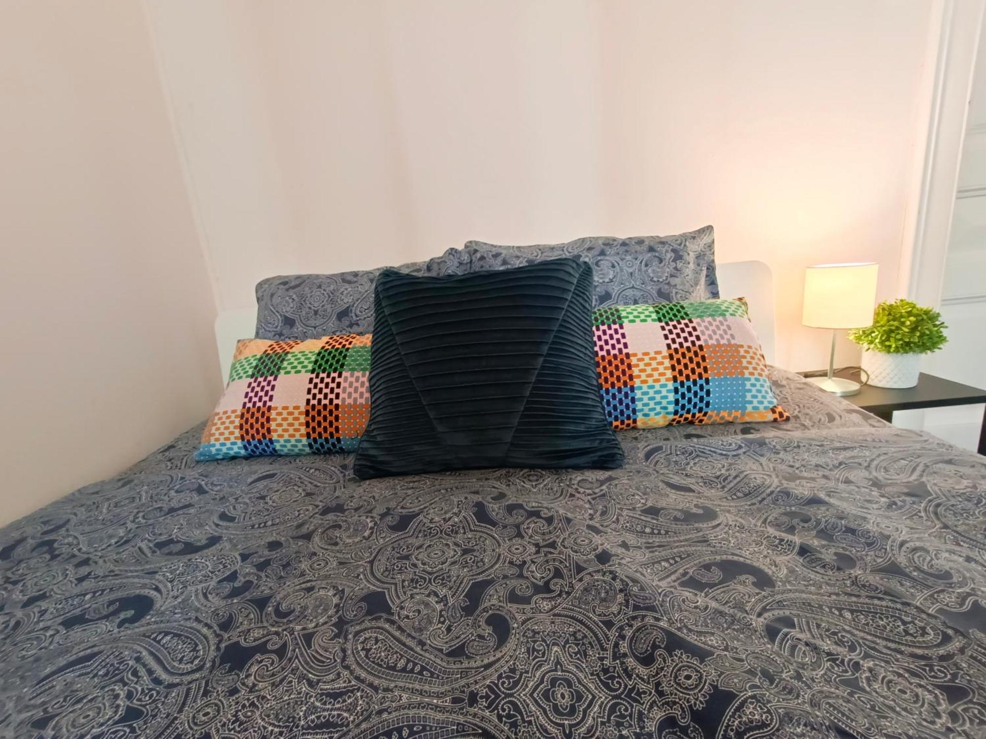 By Urquinaona Rooms Barcelona Zewnętrze zdjęcie