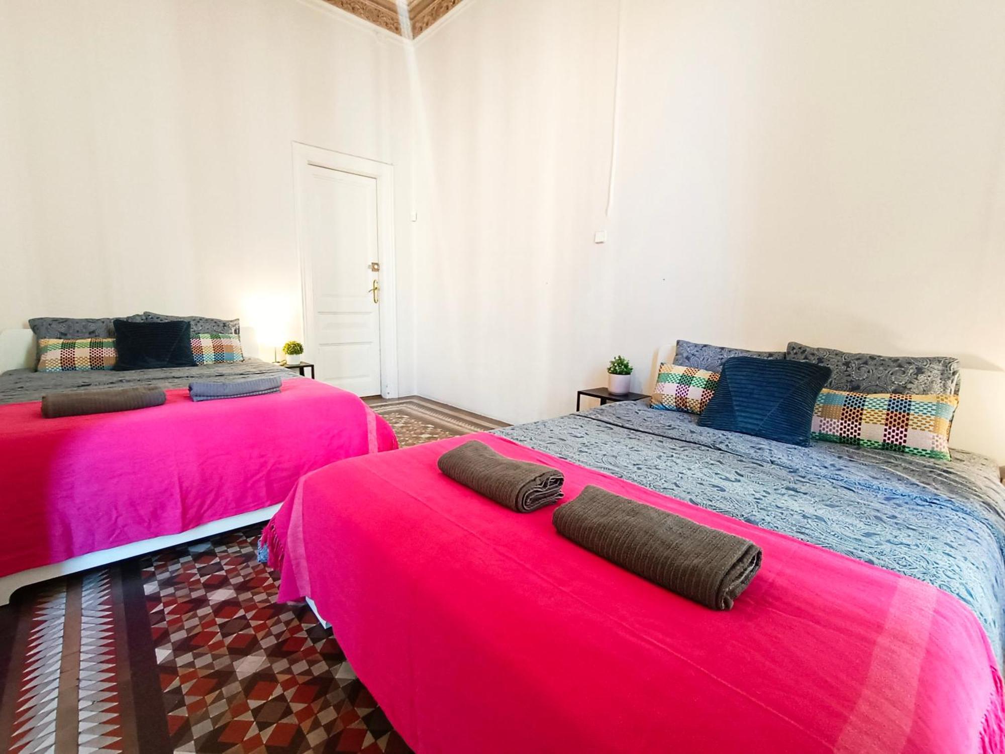 By Urquinaona Rooms Barcelona Zewnętrze zdjęcie